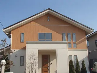 シンプルな切妻屋根