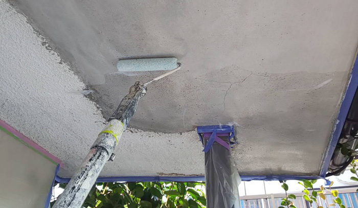 軒天補修　塗装