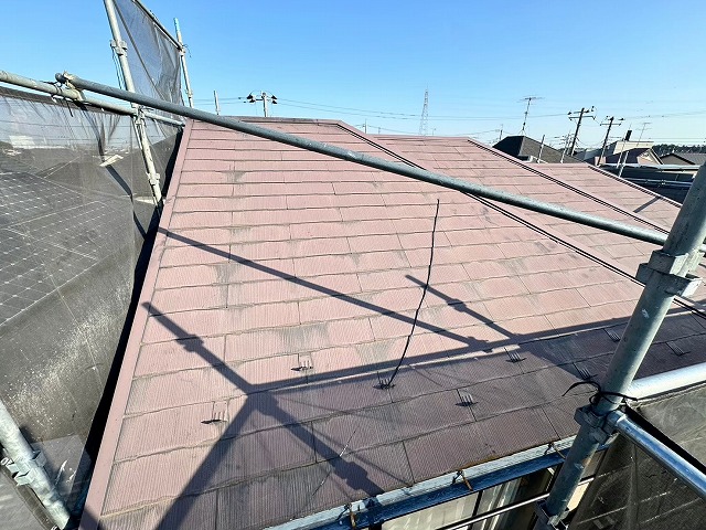 久喜市　経年劣化 劣化 老朽化 築年数  腐食 苔 カビ  ひび割れ  色褪せ  割れ 欠け