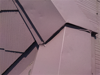 板金継ぎ目の隙間