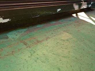 劣化したベランダの防水