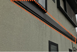 幕板の隙間も雨漏り原因となります 幕板の隙間も雨漏り原因となります