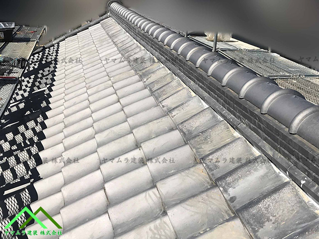 名古屋市天白区にて和瓦で切妻屋根を美しく施工する！大棟を棟瓦で積み上げる工程解説