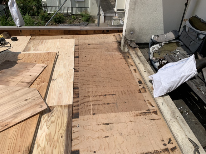 春日井市の雨漏り修理、屋根葺き替え