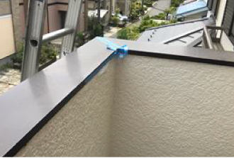 バルコニーの笠木 バルコニーの笠木