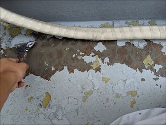 トップコート塗り替え前のケレン