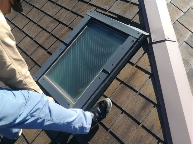 トップライト周辺を調査