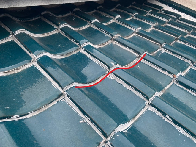 瓦シーリング悪い例