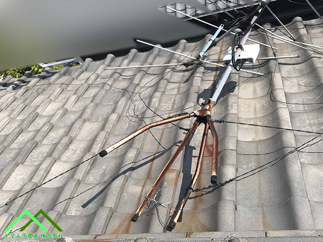 転倒したアンテナ