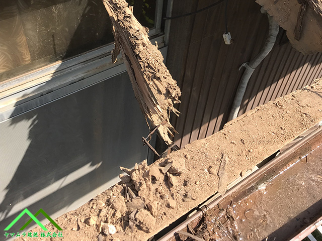 名古屋市港区　発覚した雨樋の破損が引き起こす深刻な屋根の劣化とその修理対応