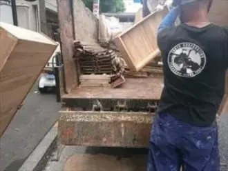 使用していない物置を撤去