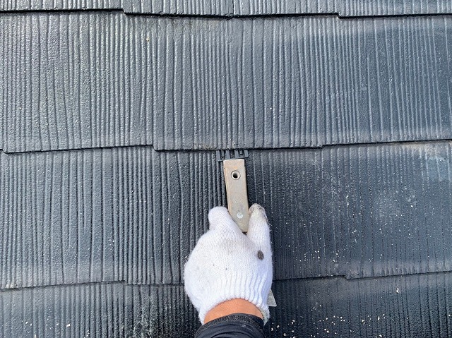 工具を使用したタスペーサーの設置