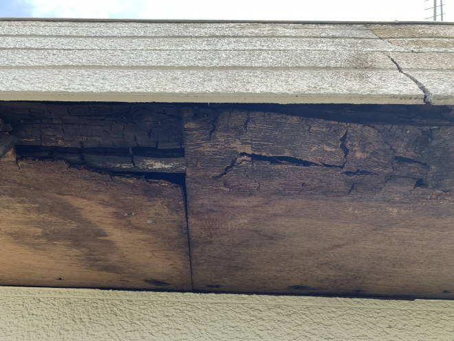 春日井市の雨漏り発生現場