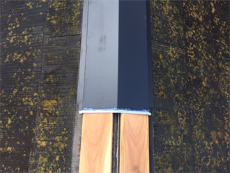 棟板金取り付け