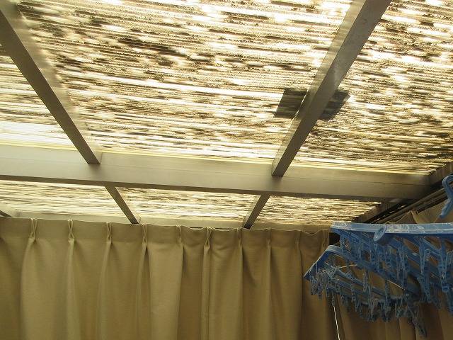 雨漏り　サンルーム内側