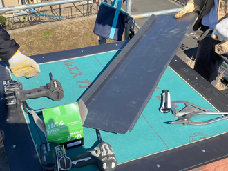 ガルバリウム鋼板