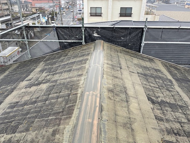 東大阪市　10年前に塗装したカラーベストその２