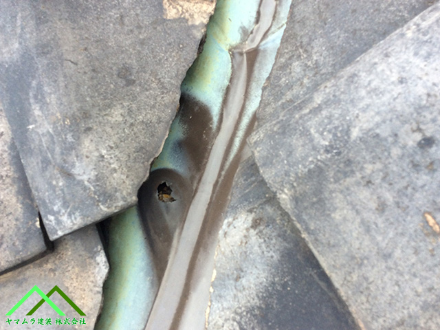 知多市　【雨漏り修繕】雨漏りの原因はここ！谷樋を交換して屋根トラブル解決！