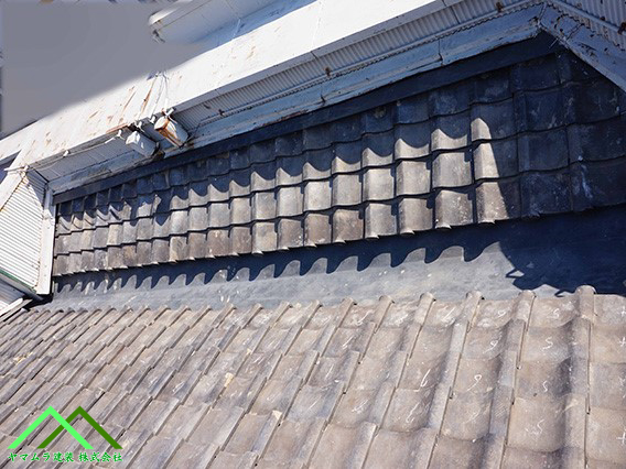 名古屋市昭和区にて古瓦を再利用しながら屋根土を使わない施工方法のメリット・デメリット解説