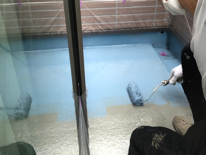 ウレタン防水材の塗布工程