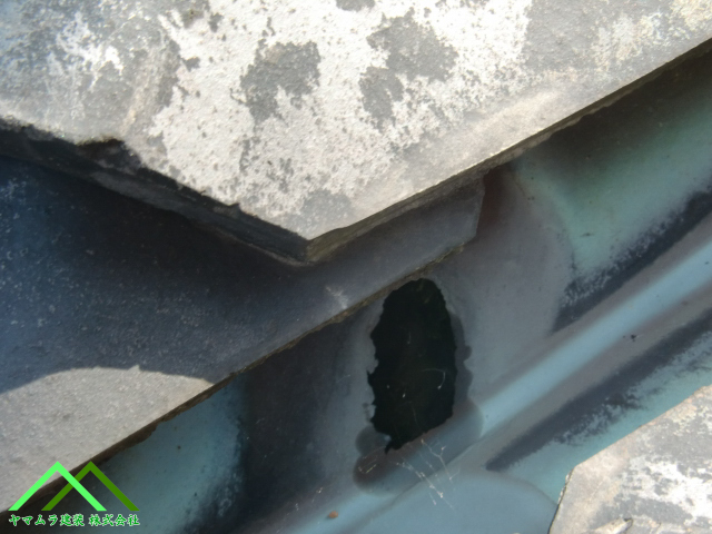大きすぎる穴も開いています