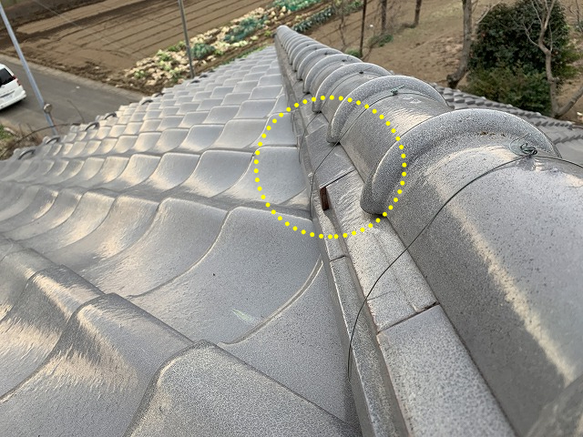 一部ずれがある熨斗瓦