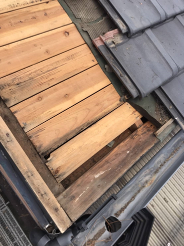 富士市瓦屋根下地補修