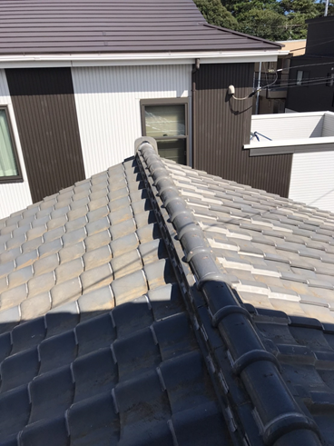 沼津市雨漏り棟瓦改修完工
