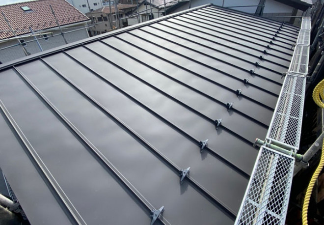 デコルーフでのカバー工事が完了