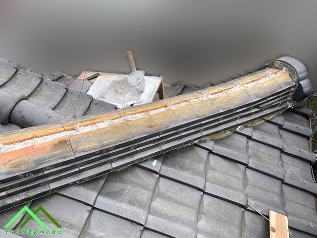 熨斗瓦で積み上げます