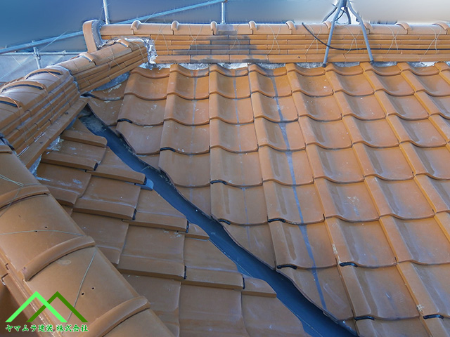 棟の積み上げ作業