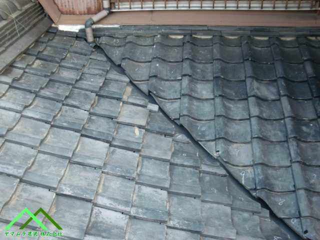 新しい瓦で差し替え交換