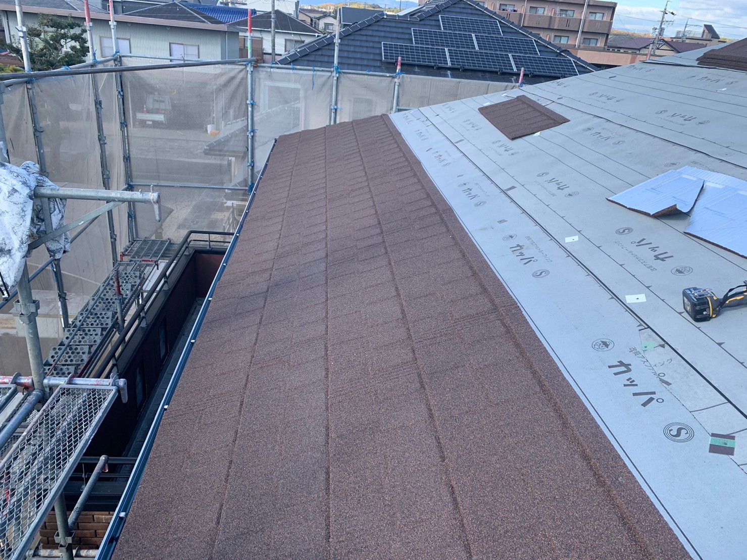 春日井市のT－ルーフのカバー工法