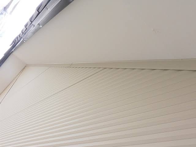 ケイカル　軒天