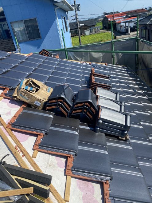 平瓦　陶器　並べ