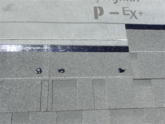 屋根材取り付けとシーリングで防水処理