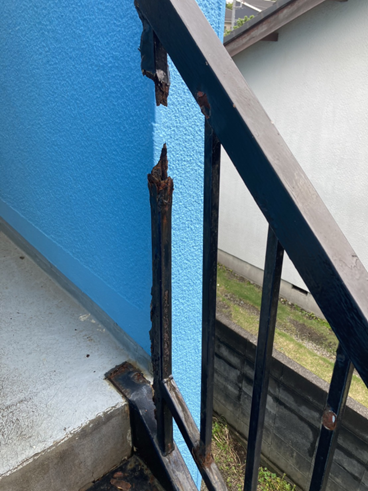 沼津市 踊り場から雨漏りウレタン防水と鉄骨外階段の劣化に伴う補修
