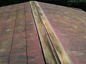 棟板金を剥がします