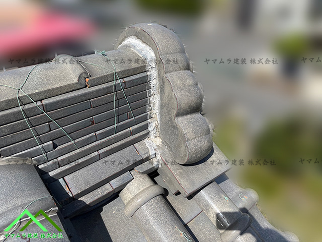 漆喰を剥がします