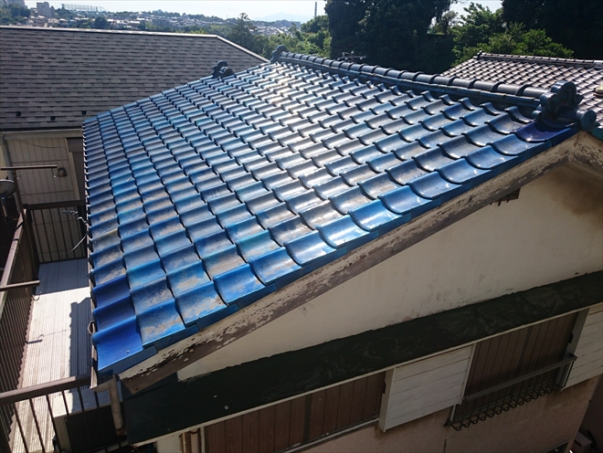 部分的な瓦の葺き直しで雨漏りを改善