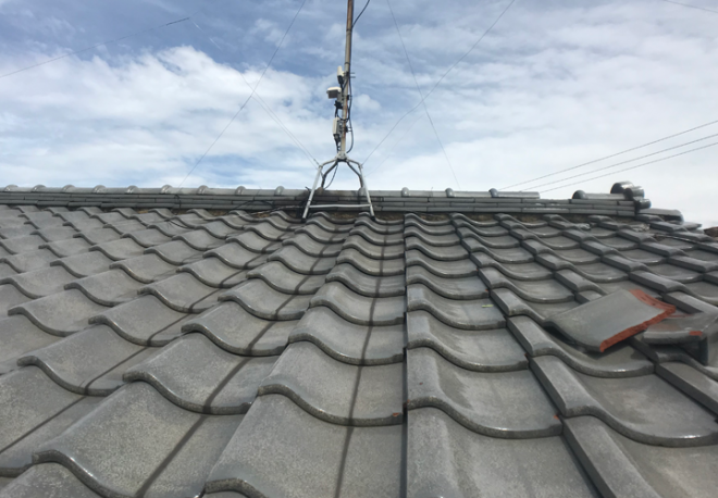 江戸川区上一色にて瓦のズレと雨漏りについてのご相談をいただきました