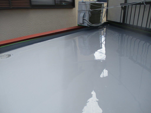 沼津市ベランダ雨漏りウレタン1回目