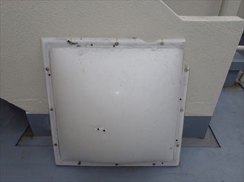 新しいポリカドーム