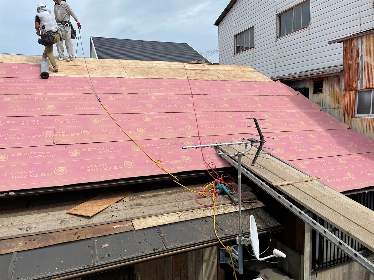 防水紙敷設状況