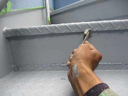 沼津市鉄骨階段雨漏り塗装