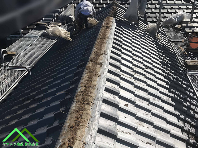 名古屋市天白区にて和瓦の棟からの雨漏り原因と対策！築年数が経過した場合の注意点