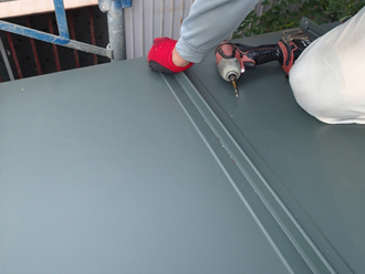 屋根カバー工法