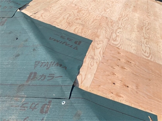 野地板増し張りと防水紙