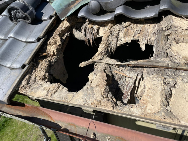 春日井市の谷樋からの雨漏り修理