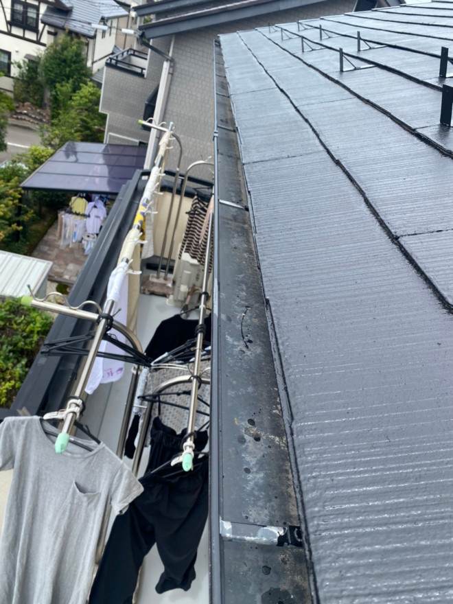 守山区の雨樋の中につまりは無し